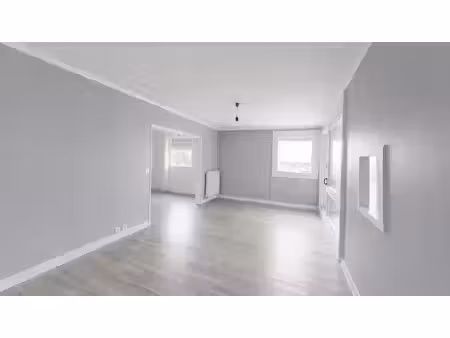 location appartement 3 pièces 79m² poitiers 86000
