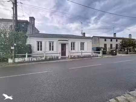 vente maison 4 pièces 125 m² à saint-estephe (33180)  137 280 €