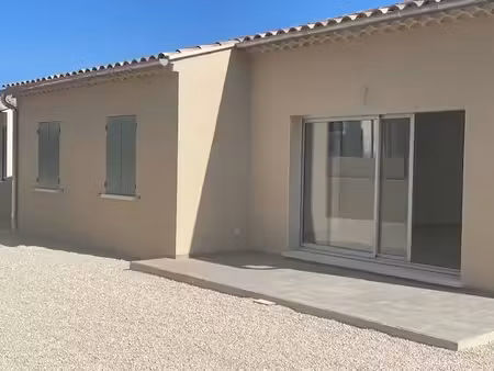 location maison 4 pièces 91m² st didier 84210