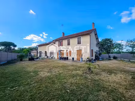 vente maison 7 pièces 185 m² roquefort (40120)