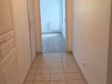 location appartement 3 pièces 78 m² à orléans (45000)