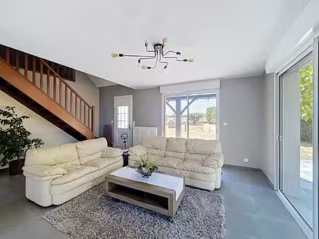 vente maison 9 pièces 181 m² val-d’erdre-auxence (49370)