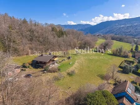 chalet authentique avec vue panoramique propriété de 1 2 hecta