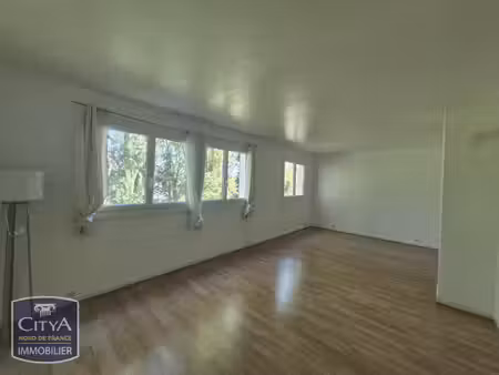 a louer - t3 - 65m²