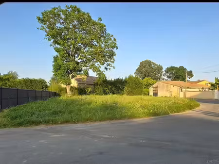 terrain à bâtir à peujard (33240)