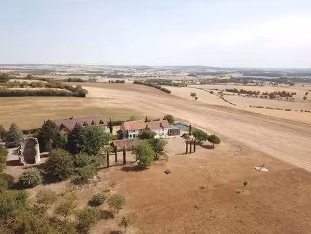 propriété à vendre à cosne-cours-sur-loire