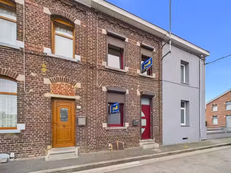 *** plus de visite possible *** maison 2 chambres avec jardi