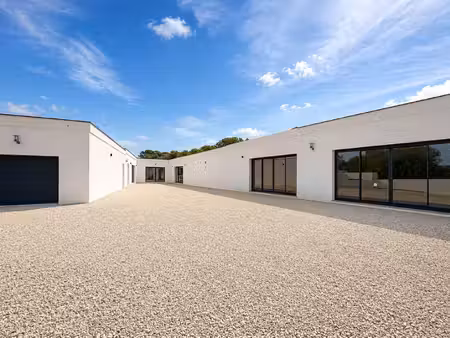 maison de luxe à vendre à bagnols-sur-cèze