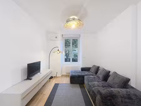 lorient - appartement meublé tout confort avec extérieur