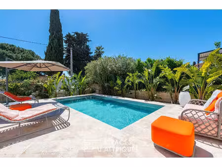 villa d'exception à deux pas du port miramar et des plages