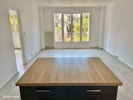 appartement t2 lumineux et traversant