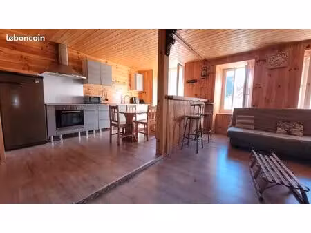 maison montagne 100 m2