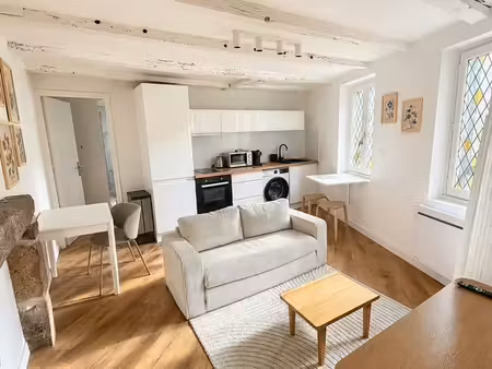 location t2 meublé – saint-brieuc centre – 30 m² – refait à neuf + cave
