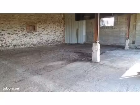 hangar à louer