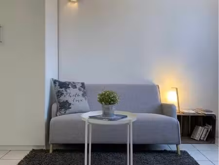 loue studio meublé