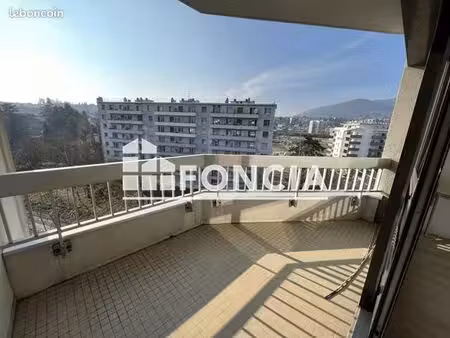 appartement 2 pièces 66 m²