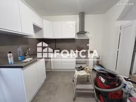 maison 3 pièces 55 m²
