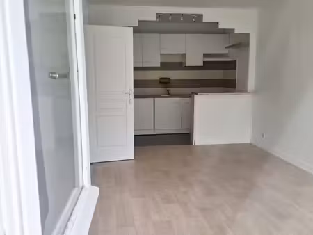 t2 38.90m2 calme pour étudiant