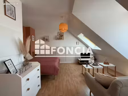 studio 1 pièce 26 m²