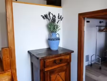 maison meublée t2 bis – clim + fibre – pomas