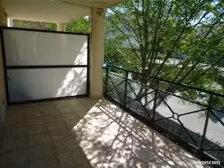 appartement 3 pièces 71 m²