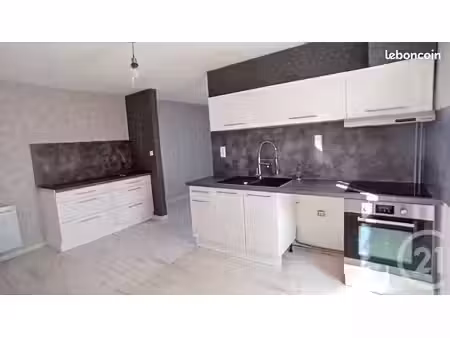 appartement 5 pièces 62 m²