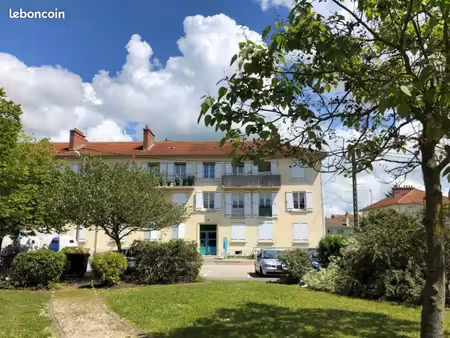 appartement 4 pièces 79 m²