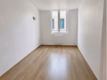 location studio 30m2 elbeuf