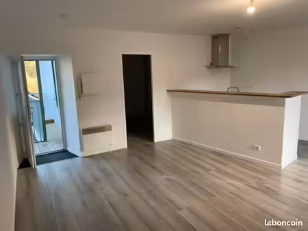 t3 renové disponible centre ville