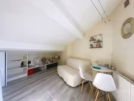 location appartement 1 pièce 10 m² à avignon (84000)