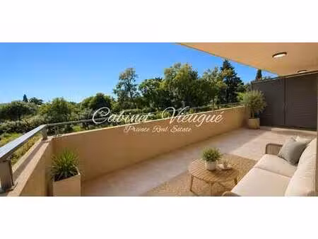 appartement avec terrasse grimaud (83)