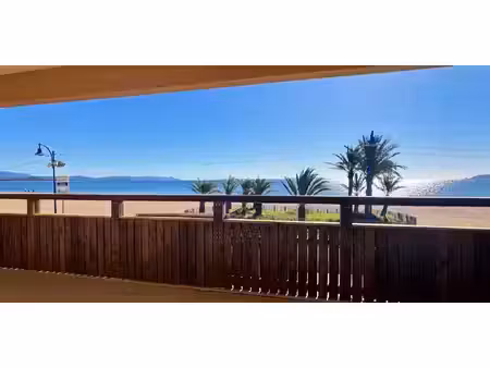appartement avec terrasse hyeres (83)