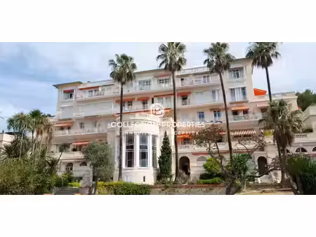 appartement avec terrasse hyeres (83)