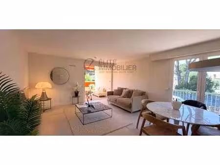 appartement avec terrasse saint-tropez (83)