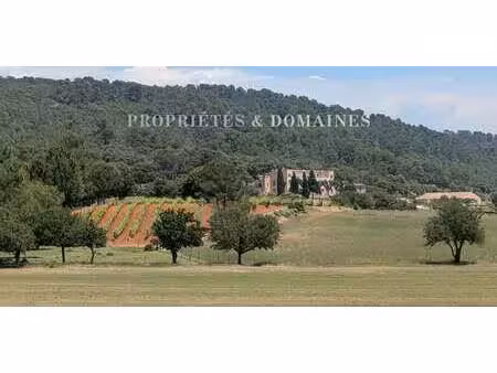 vignoble avec dépendances cotignac (83)