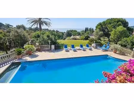 maison avec piscine et terrasse saint aygulf (83)