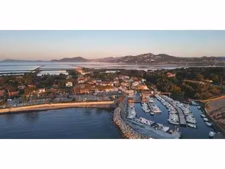 maison avec terrasse hyeres (83)