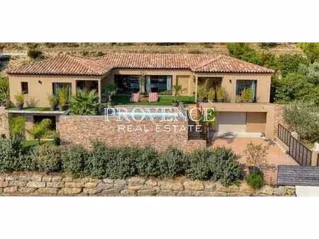 maison avec piscine et jardin le castellet (83)