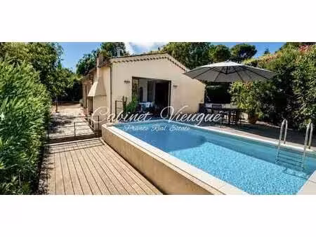 villa avec piscine grimaud (83)