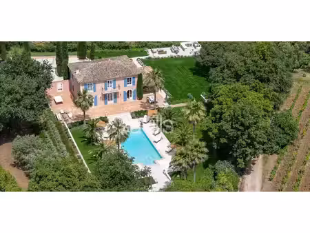 villa avec piscine grimaud (83)