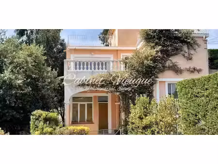 villa avec piscine grimaud (83)