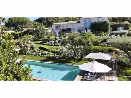 villa avec piscine et terrasse ramatuelle (83)