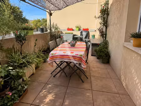 vauvert t3 actuellement loué avec terrasse et garage