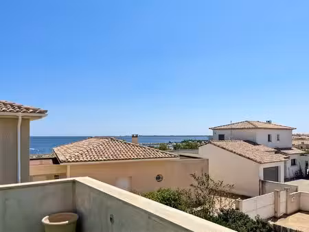 superbe villa de standing à 5 minutes à pied du port