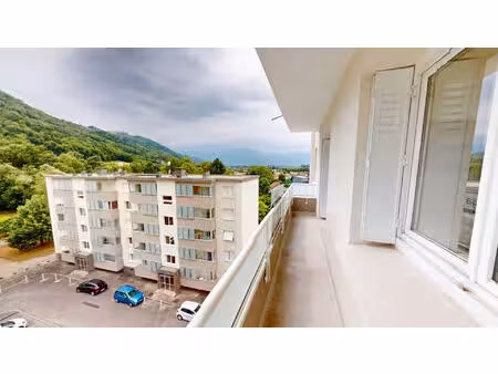 appartement domene 4 pièce(s) 61 m2