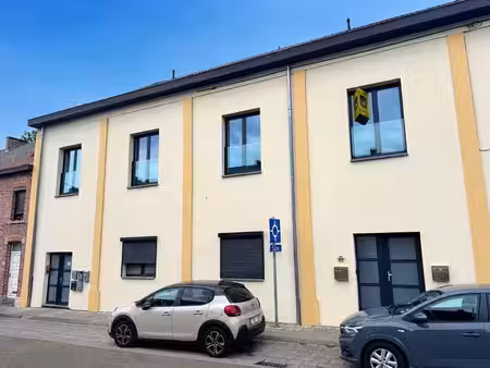superbe appartement 2 chambres + bureau. peb a !