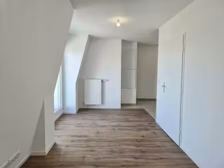 appartement - 5ème étage - 30 m2 - 1 pièce - non meublé