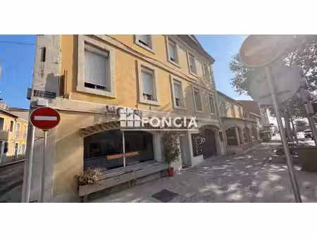martigues - hôtel 19 chambres avec t2 indépendant et parking : 447 m²  loué  rendement 5 7