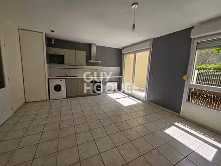 appartement t1 à louer avec terrasse à perpignan  quartier saint-martin