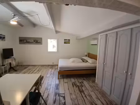 studio meublé à louer garéoult.